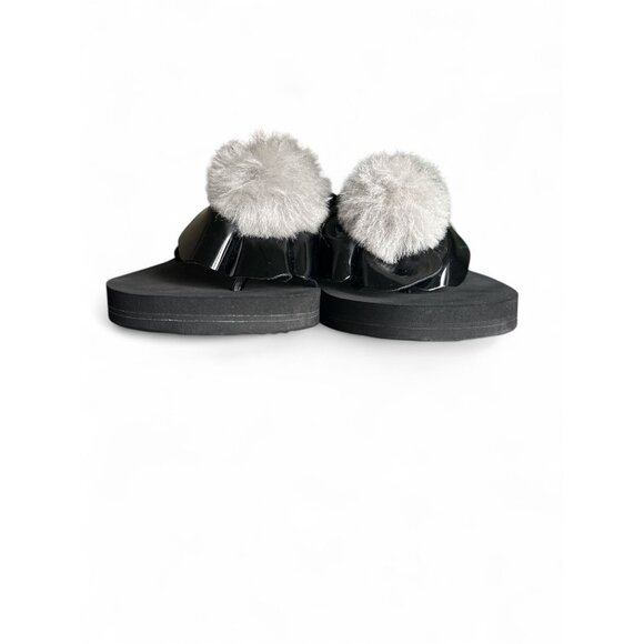 Ugg Womens Poppy Flip Flops Black Fur Pom-Poms Patent Finish Sz 6 Sandals - Picture 3 of 8